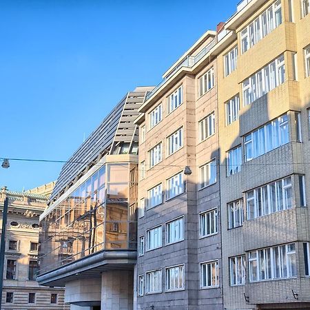 Ostrovni 7 Apartments Прага Экстерьер фото